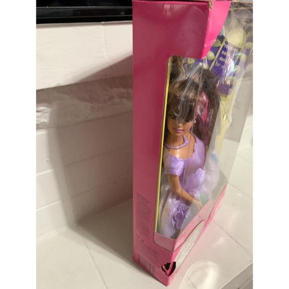 1997 Mattel USED TWIRLIN' MAKE-UP Teresa Barbie JEWEL Skirt‎ Surprises Twirling - Picture 3 of 7